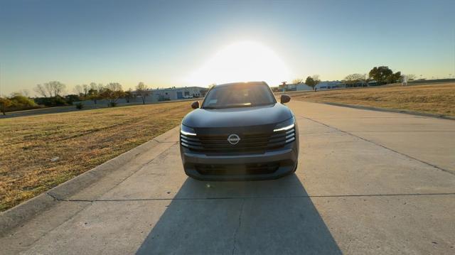 new 2025 Nissan Kicks car, priced at $25,102