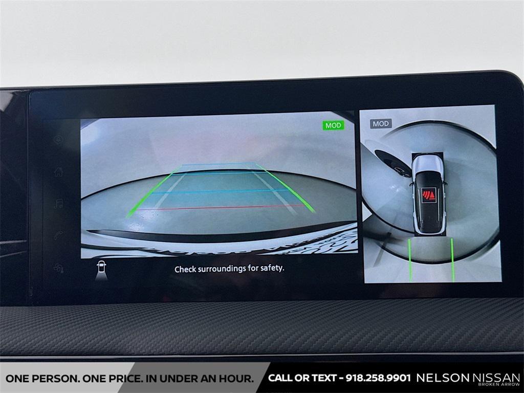 new 2025 Nissan Kicks car, priced at $30,910