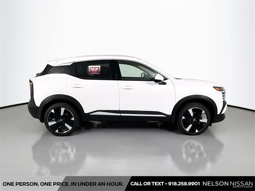 new 2025 Nissan Kicks car, priced at $30,910