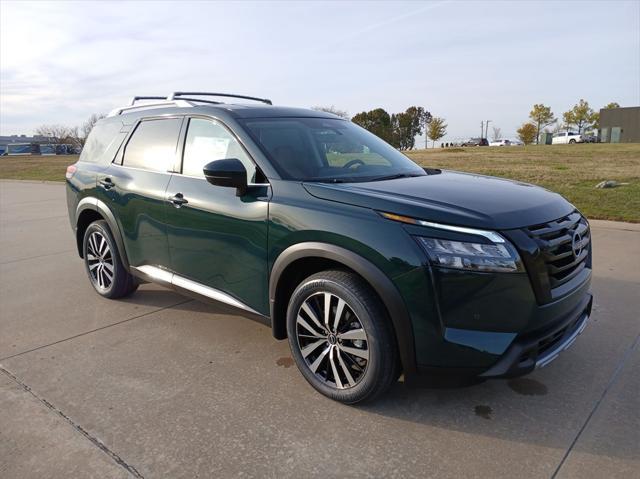 new 2025 Nissan Pathfinder car, priced at $51,966