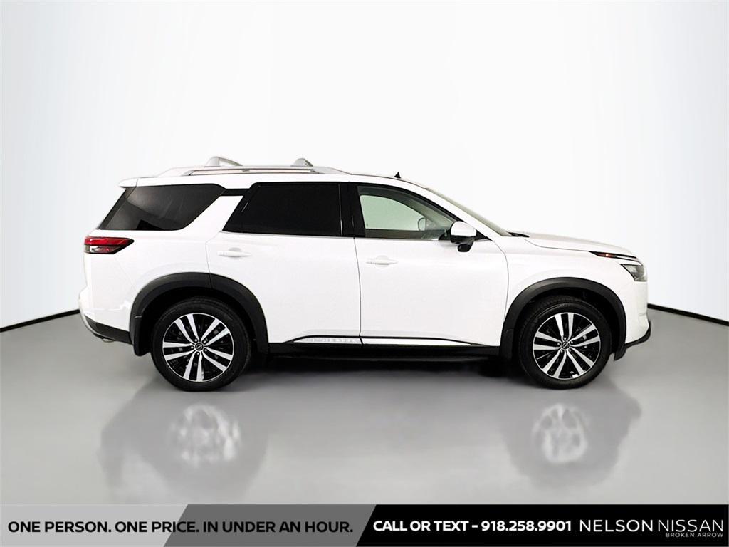 new 2025 Nissan Pathfinder car, priced at $52,964