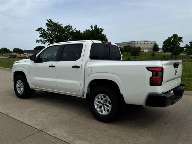 new 2025 Nissan Frontier car, priced at $34,266