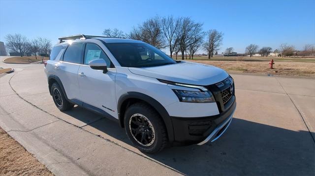 new 2025 Nissan Pathfinder car, priced at $40,994