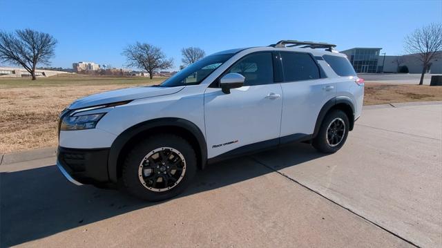 new 2025 Nissan Pathfinder car, priced at $40,994