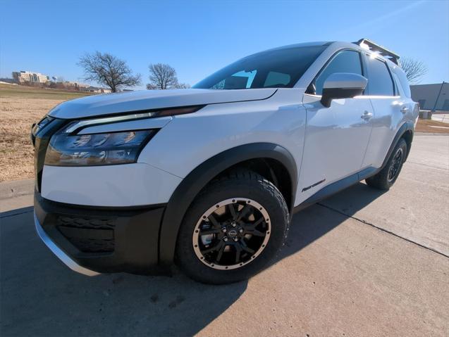 new 2025 Nissan Pathfinder car, priced at $42,539