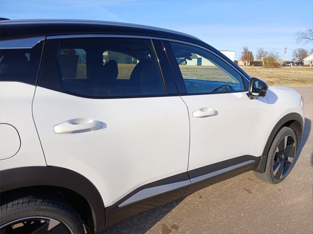 new 2025 Nissan Kicks car, priced at $27,861