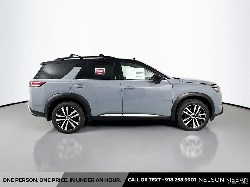 new 2025 Nissan Pathfinder car, priced at $51,746