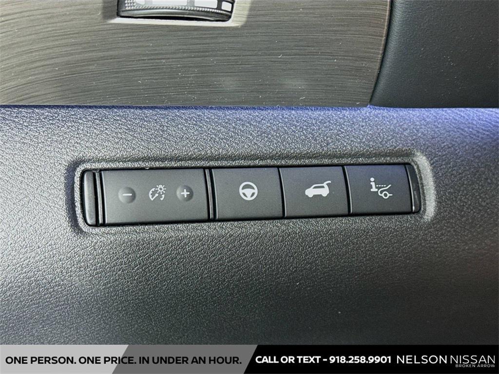 new 2025 Nissan Pathfinder car, priced at $51,746