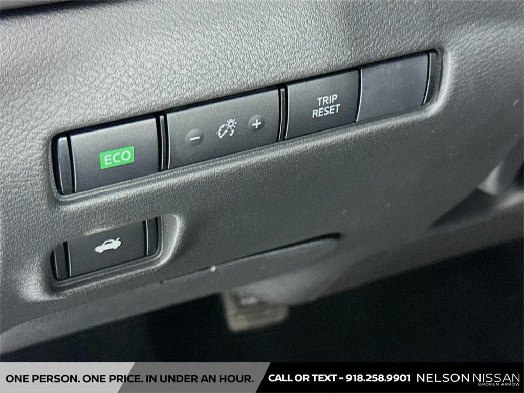 new 2025 Nissan Sentra car, priced at $22,322