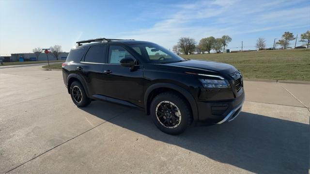 new 2025 Nissan Pathfinder car, priced at $42,558