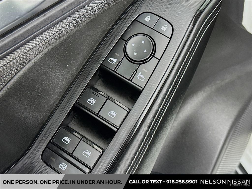 used 2023 Nissan Rogue car, priced at $23,994