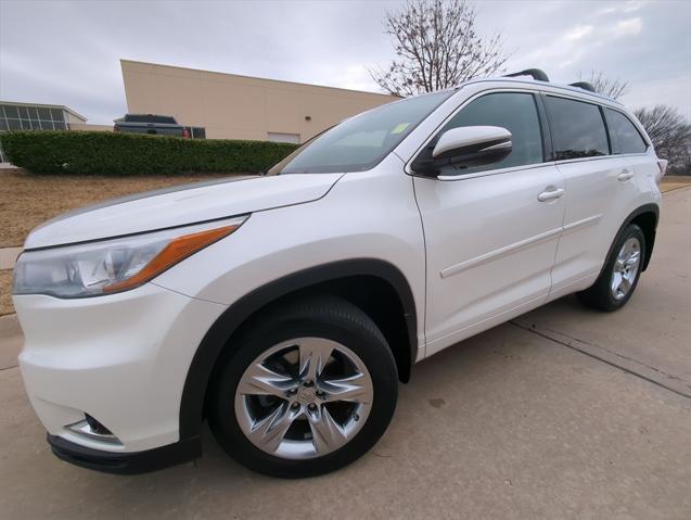 used 2014 Toyota Highlander car, priced at $19,995