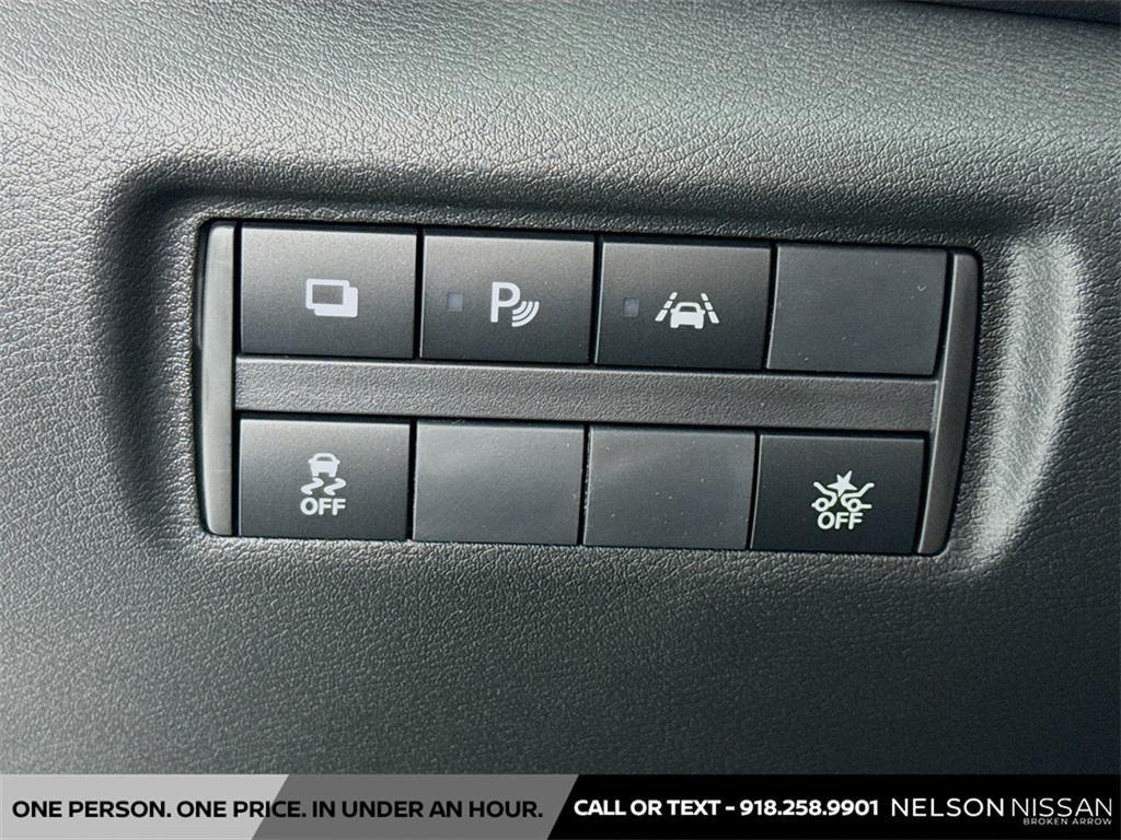 new 2025 Nissan Versa car, priced at $20,870