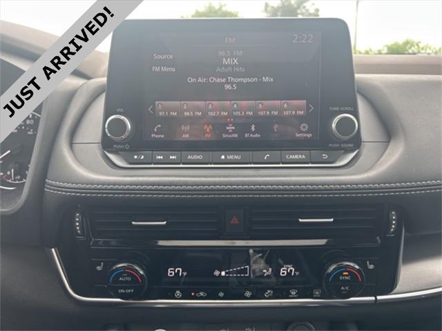 used 2021 Nissan Rogue car, priced at $21,994