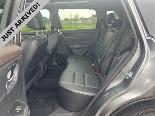 used 2021 Nissan Rogue car, priced at $21,994