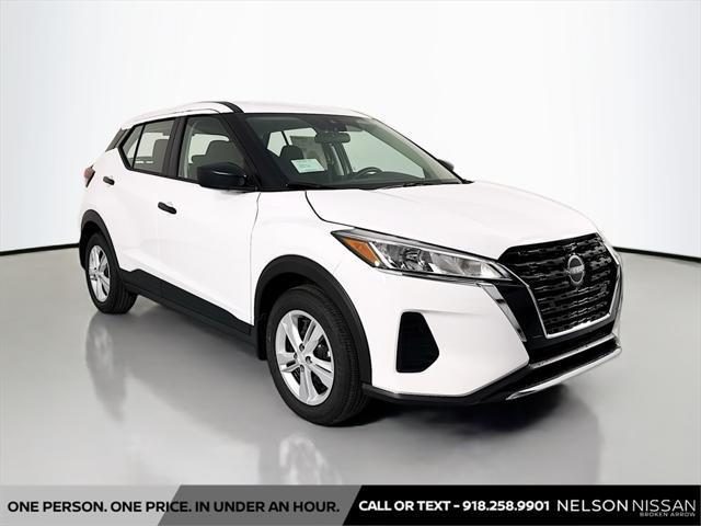 new 2025 Nissan Kicks car, priced at $23,384