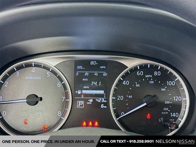 new 2025 Nissan Kicks car, priced at $23,384