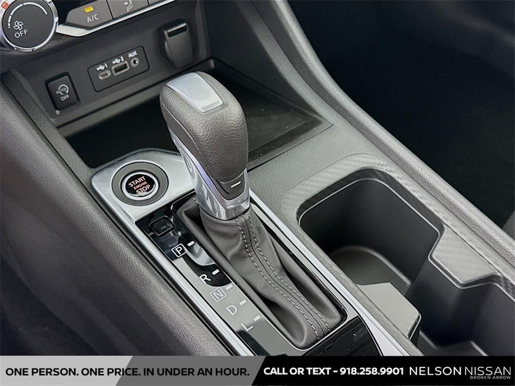 new 2025 Nissan Sentra car, priced at $22,577