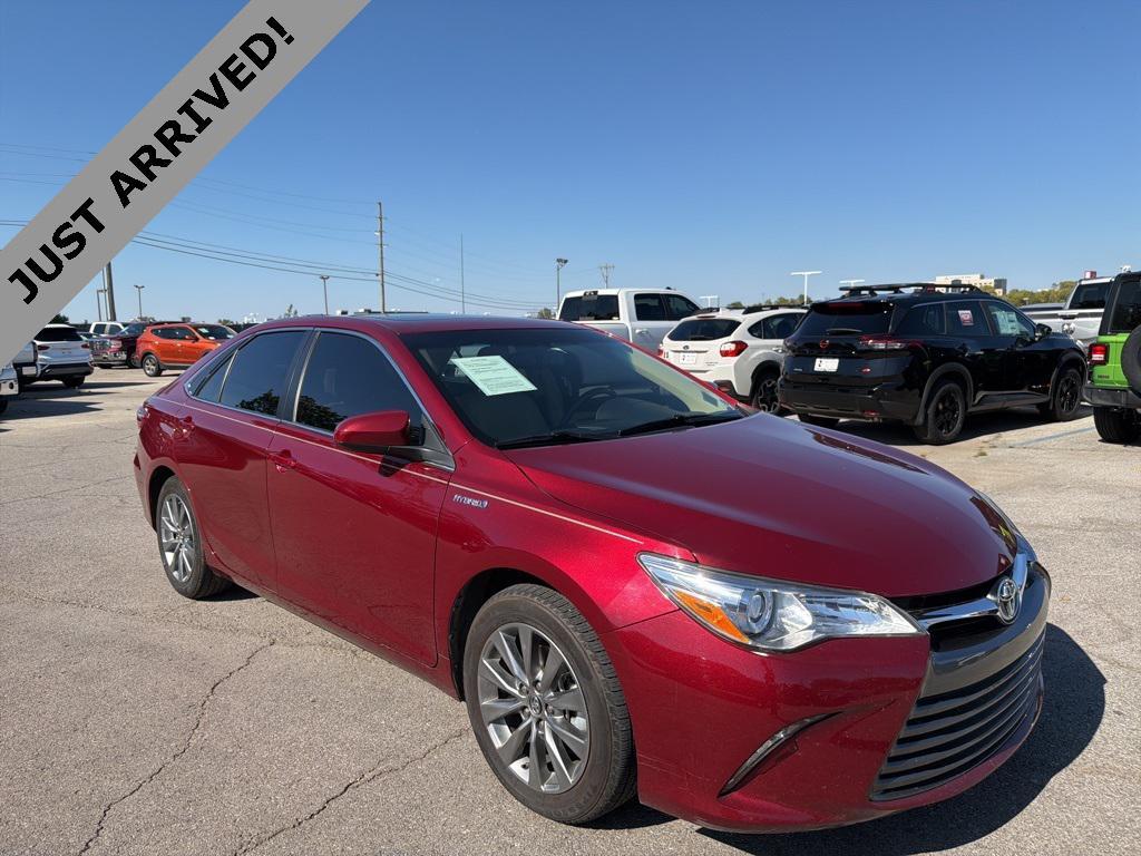 used 2016 Toyota Camry Hybrid car, priced at $17,995