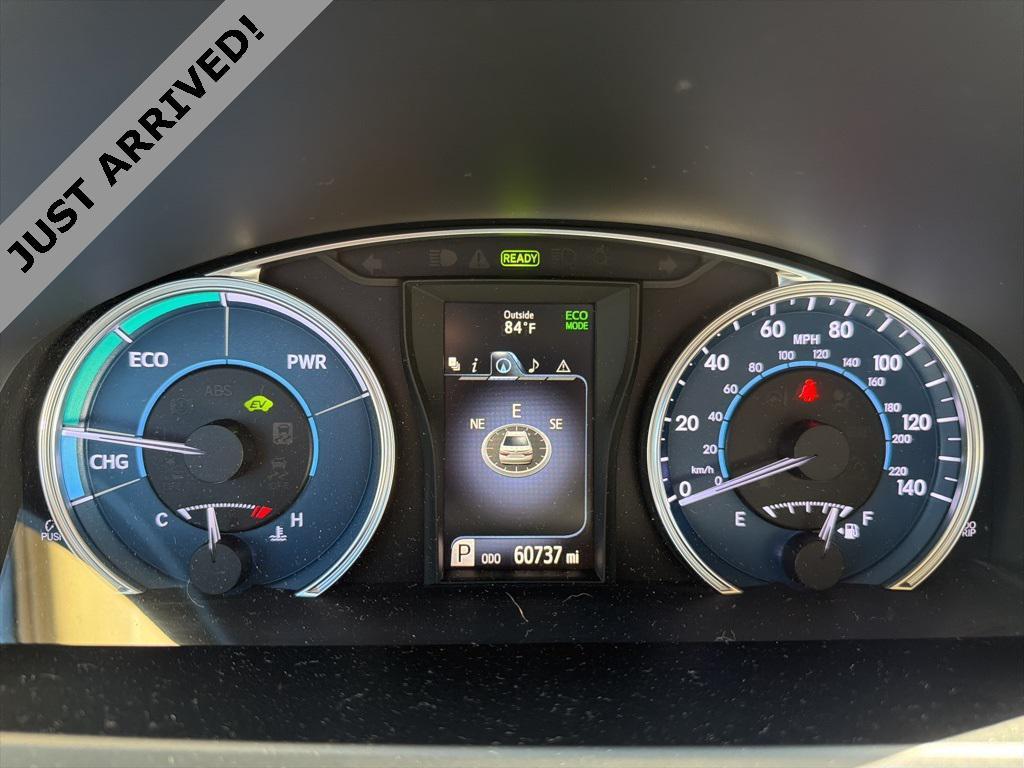 used 2016 Toyota Camry Hybrid car, priced at $17,995