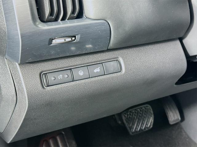new 2025 Nissan Pathfinder car, priced at $43,518