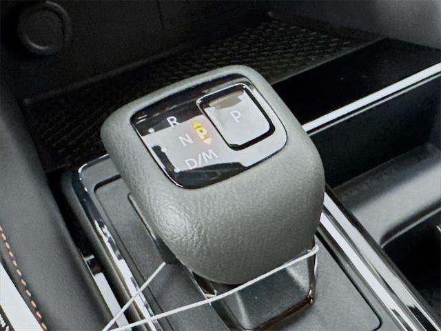 new 2025 Nissan Pathfinder car, priced at $43,518