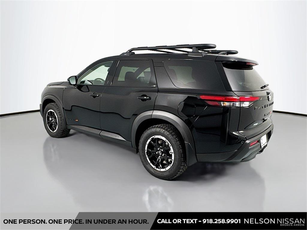 new 2025 Nissan Pathfinder car, priced at $42,738