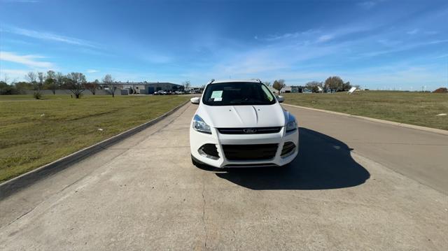 used 2014 Ford Escape car, priced at $11,999