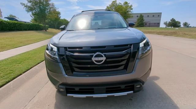 new 2024 Nissan Pathfinder car, priced at $49,980