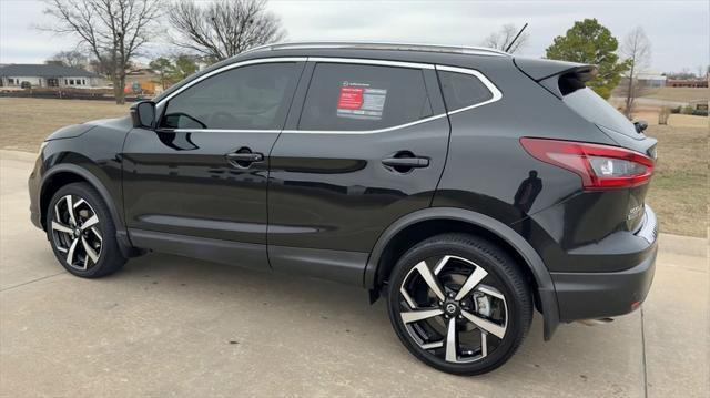 used 2022 Nissan Rogue Sport car, priced at $21,994