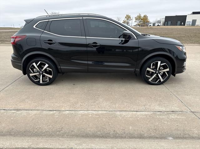 used 2022 Nissan Rogue Sport car, priced at $21,994