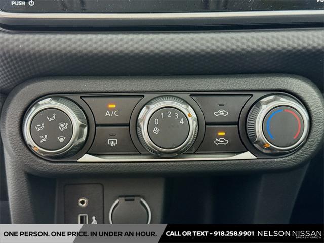 new 2025 Nissan Kicks car, priced at $23,279