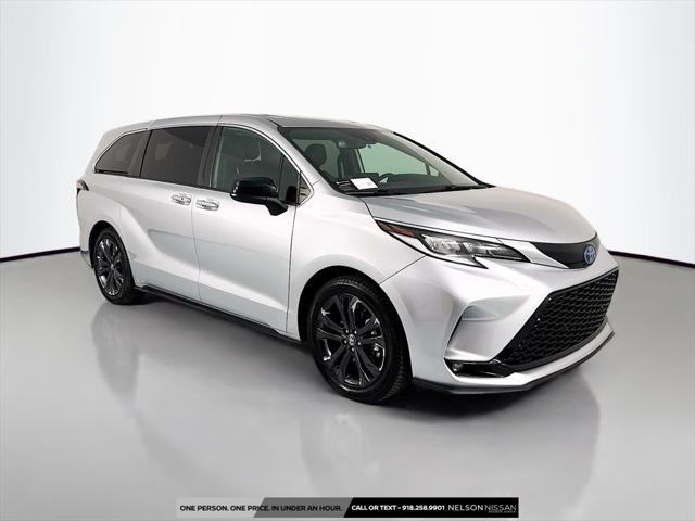 used 2022 Toyota Sienna car, priced at $35,994