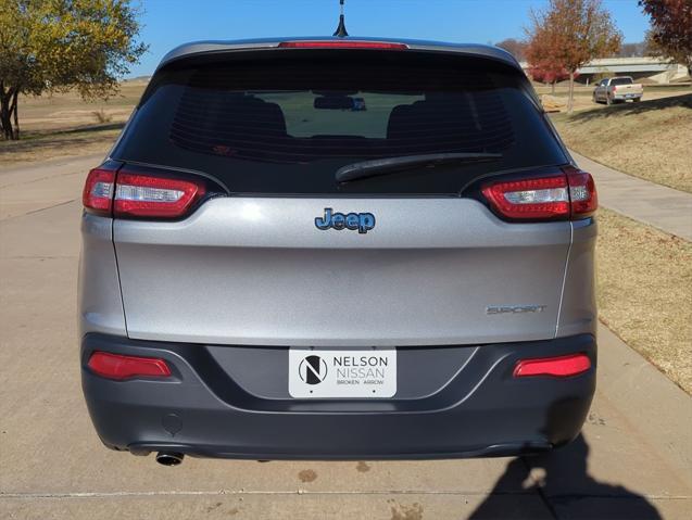 used 2016 Jeep Cherokee car, priced at $12,999