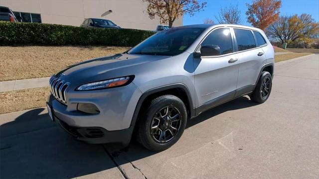 used 2016 Jeep Cherokee car, priced at $12,999