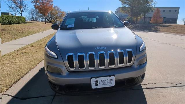 used 2016 Jeep Cherokee car, priced at $12,999