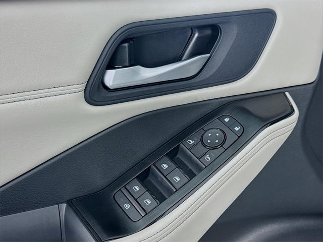 new 2025 Nissan Rogue car, priced at $32,498