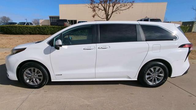 used 2021 Toyota Sienna car, priced at $27,999