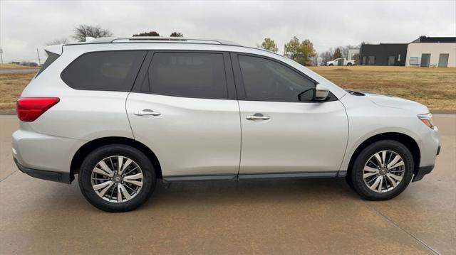 used 2019 Nissan Pathfinder car, priced at $13,994