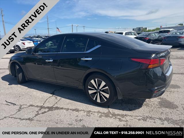 used 2022 Nissan Altima car, priced at $21,991