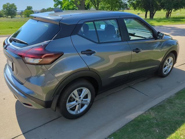 new 2025 Nissan Kicks car, priced at $21,999