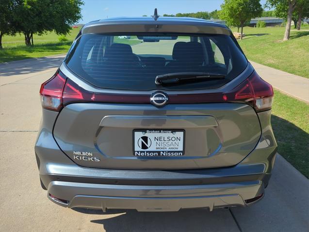 new 2025 Nissan Kicks car, priced at $21,999