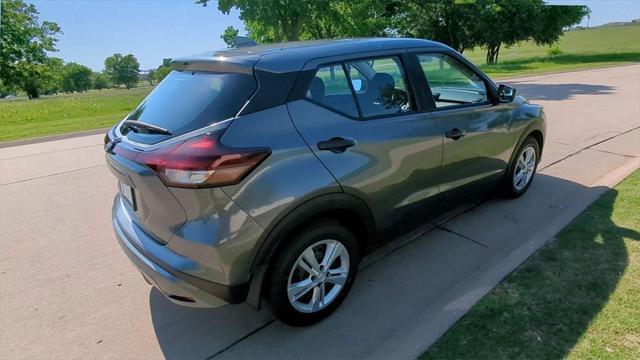 new 2025 Nissan Kicks car, priced at $21,999