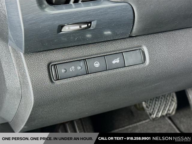 new 2025 Nissan Pathfinder car, priced at $44,131