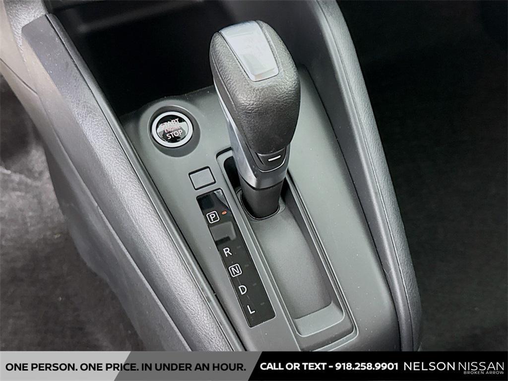 new 2025 Nissan Kicks car, priced at $23,084