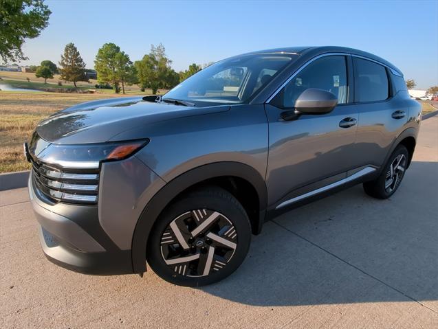 new 2025 Nissan Kicks car, priced at $24,582