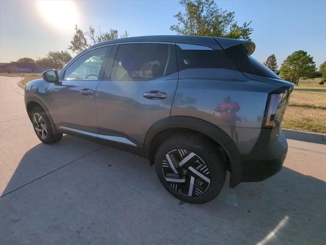 new 2025 Nissan Kicks car, priced at $24,582