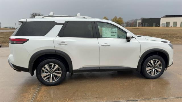 new 2025 Nissan Pathfinder car, priced at $43,609