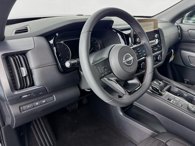 new 2025 Nissan Pathfinder car, priced at $43,742