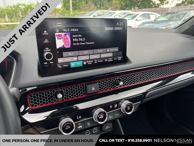 used 2022 Honda Civic Si car, priced at $27,995